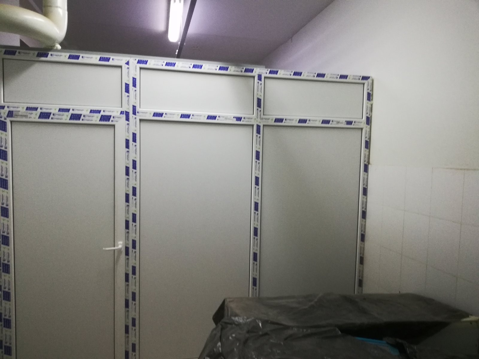 https://alushta.delaem-okna.ru/storage/app/uploads/public/63f/473/eb2/63f473eb2d6a4713771880.jpg