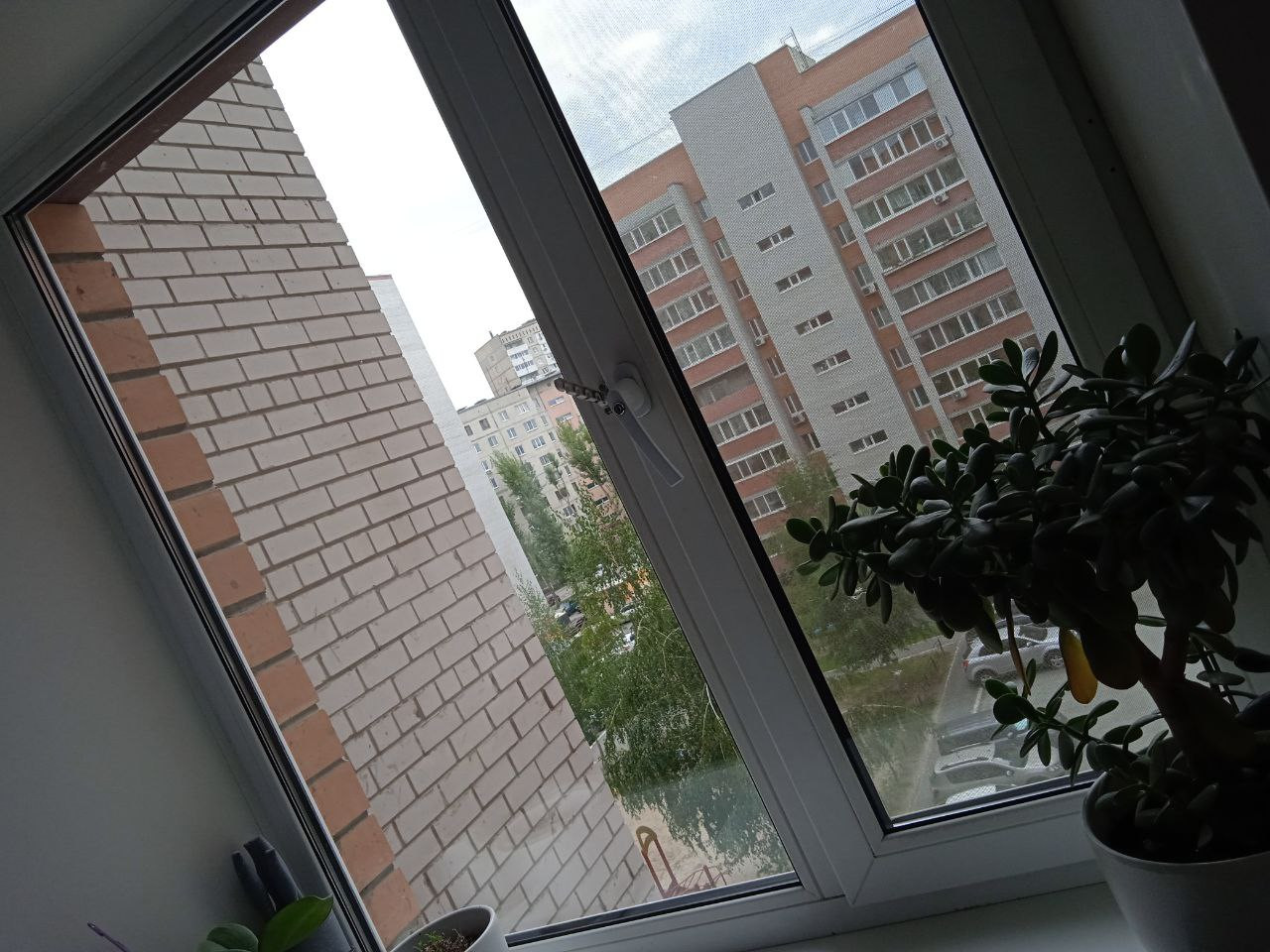 https://alushta.delaem-okna.ru/storage/app/uploads/public/63f/331/482/63f3314825041844371864.jpg